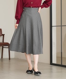 ASTORIA ODIER | サイドバックルフレアスカート（サイズ調整可能）(スカート)