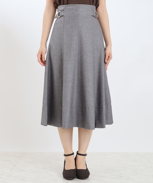 ASTORIA ODIER（アストリアオディール）の「サイドバックルフレアスカート（サイズ調整可能）（スカート・レディース・ブラウン/ブラック/グレー・SMALL/MEDIUM/LARGE）」の9枚目の写真