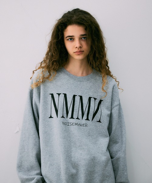 NOISE MAKER（ノイズメーカー）の「NMMNオーバーサイズスウェット（スウェット・レディース・グレー/ブラック・L/M/S）」の2枚目の写真
