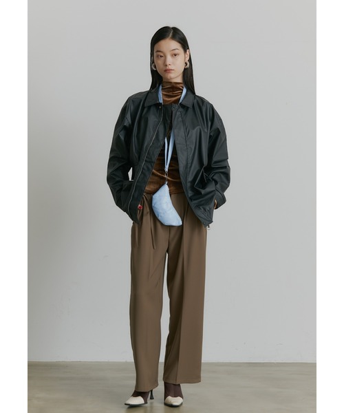 SEN TOKYO(セントーキョー)の「ビッグシルエットレザーブルゾン(ブルゾン・レディース・ブラック/ブラウン・LARGE/MEDIUM)」の13枚目の写真