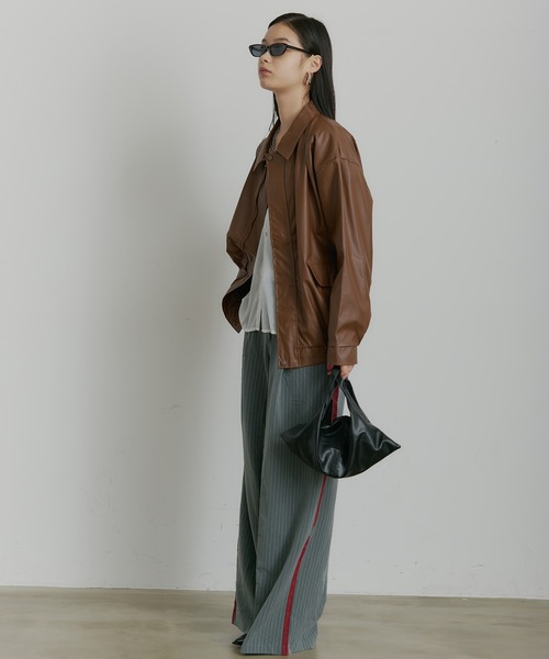 SEN TOKYO(セントーキョー)の「ビッグシルエットレザーブルゾン(ブルゾン・レディース・ブラック/ブラウン・LARGE/MEDIUM)」の20枚目の写真