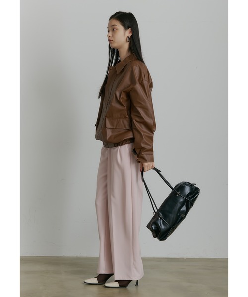 SEN TOKYO(セントーキョー)の「ビッグシルエットレザーブルゾン(ブルゾン・レディース・ブラック/ブラウン・LARGE/MEDIUM)」の21枚目の写真