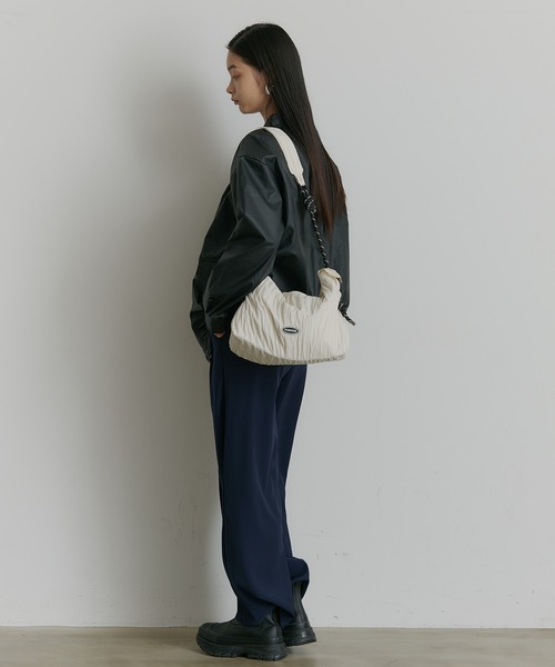 SEN TOKYO(セントーキョー)の「ビッグシルエットレザーブルゾン(ブルゾン・レディース・ブラック/ブラウン・LARGE/MEDIUM)」の19枚目の写真