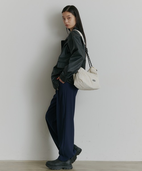 SEN TOKYO(セントーキョー)の「ビッグシルエットレザーブルゾン(ブルゾン・レディース・ブラック/ブラウン・LARGE/MEDIUM)」の22枚目の写真