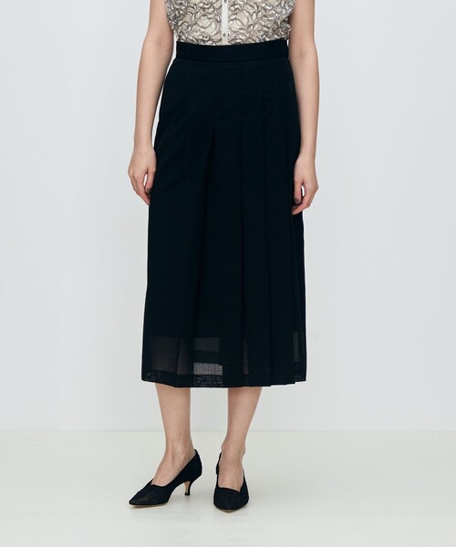 TOMORROWLAND collection(トゥモローランドコレクション)の「クリアーボイル アシンメトリープリーツスカート(スカート・レディース・ブラック/グレー・34/36)」の8枚目の写真