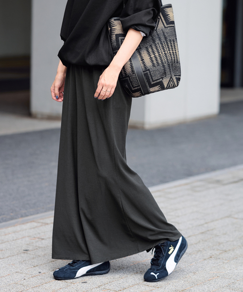 FRAMeWORK(フレームワーク)の「≪追加≫カットナロースカート(スカート・レディース・ブラック/チャコールグレー・36/38)」の3枚目の写真