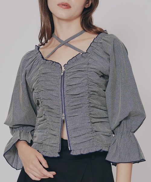 REDYAZEL(レディアゼル)の「フロントZIPクロスギャザーブラウス(シャツ/ブラウス・レディース・ブラック/オフホワイト/ブルー系その他・FREE)」の3枚目の写真