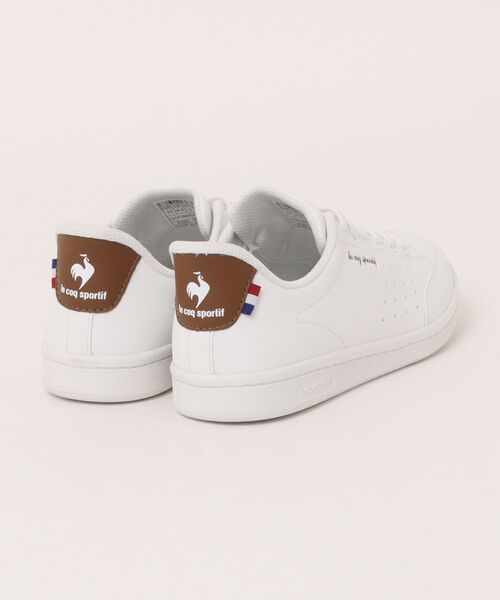 le coq sportif(ルコックスポルティフ)の「《le coq sportif》ラ ロ-ラン SI(スニーカー・レディース・ホワイト×ブラウン・23.0cm/23.5cm/24.0cm/24.5cm/25.0cm/22.5cm)」の2枚目の写真