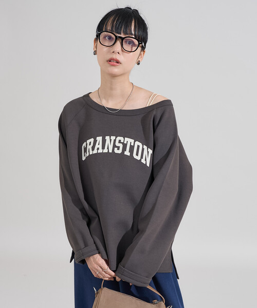 FREAK'S STORE（フリークスストア）の「2WAY ポンチロゴスウェット/ワンショルダートップス（スウェット・レディース・チャコールグレー/ライトグレー/ピンク/キャメル・ﾌﾘ-）」の2枚目の写真
