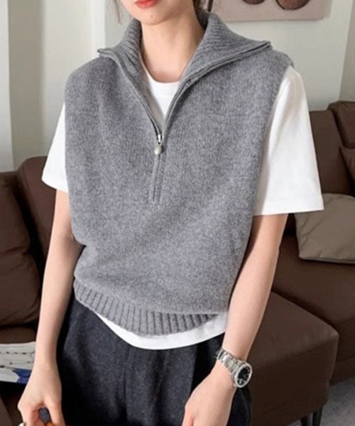 Miniministore(ミニミニストア)の「ハーフジップ ニットベストスタンドカラー(ベスト・レディース・ブラック/グレー/オレンジ/アイボリー/ワインレッド/ロイヤルブルー・FREE)」の3枚目の写真