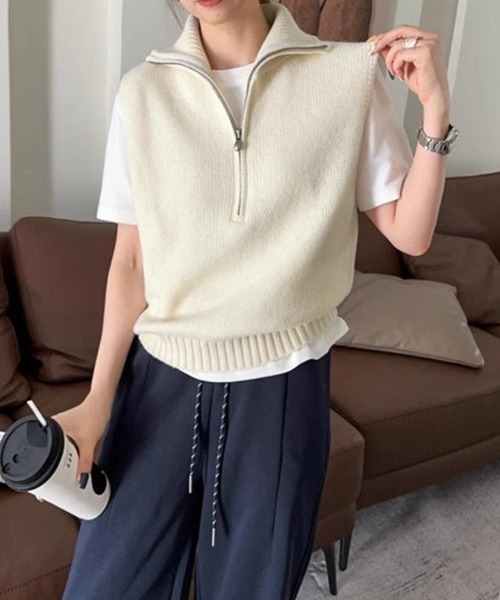 Miniministore(ミニミニストア)の「ハーフジップ ニットベストスタンドカラー(ベスト・レディース・ブラック/グレー/オレンジ/アイボリー/ワインレッド/ロイヤルブルー・FREE)」の7枚目の写真