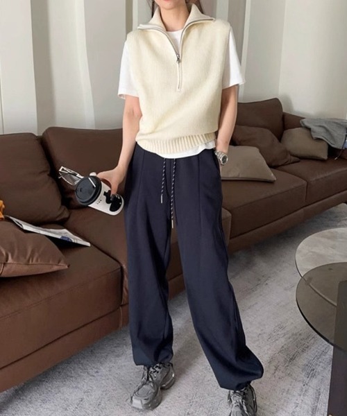 Miniministore(ミニミニストア)の「ハーフジップ ニットベストスタンドカラー(ベスト・レディース・ブラック/グレー/オレンジ/アイボリー/ワインレッド/ロイヤルブルー・FREE)」の8枚目の写真