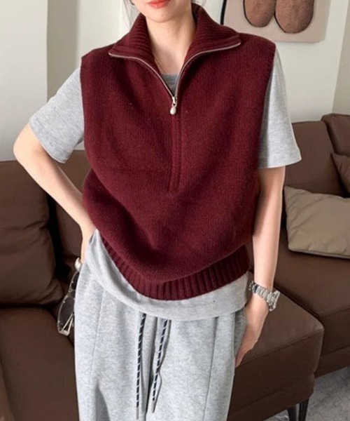 Miniministore(ミニミニストア)の「ハーフジップ ニットベストスタンドカラー(ベスト・レディース・ブラック/グレー/オレンジ/アイボリー/ワインレッド/ロイヤルブルー・FREE)」の17枚目の写真