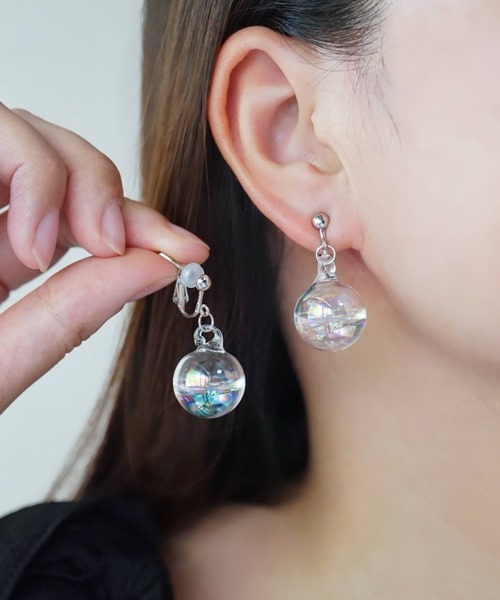 CERCA(チェルカ)の「jolie minette/お水入り オーロラ ガラス イヤリング/アレルギー対応(イヤリング・レディース・ゴールド系その他/シルバー系その他/ゴールド系1/シルバー系1・FREE)」の1枚目の写真