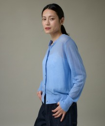 クルーネックニットカーディガン《Melty air wool》