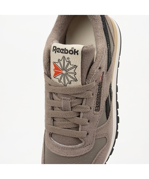Reebok(リーボック)の「クラシックレザー / CLASSIC LEATHER(スニーカー・メンズ・グレー/ストーン・23.0cm/23.5cm/24.5cm/24.0cm/25.0cm/25.5cm/26.0cm/26.5cm/27.0cm/27.5cm/28.0cm/28.5cm/29.0cm)」の15枚目の写真