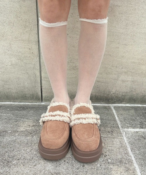 F i.n.t（フィント）の「ベルト使いフェイクムートンシューズ（モカシン/デッキシューズ・レディース・ブラウン/ベージュ・L/M/S）」の6枚目の写真