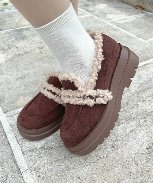 F i.n.t（フィント）の「ベルト使いフェイクムートンシューズ（モカシン/デッキシューズ・レディース・ブラウン/ベージュ・L/M/S）」の12枚目の写真