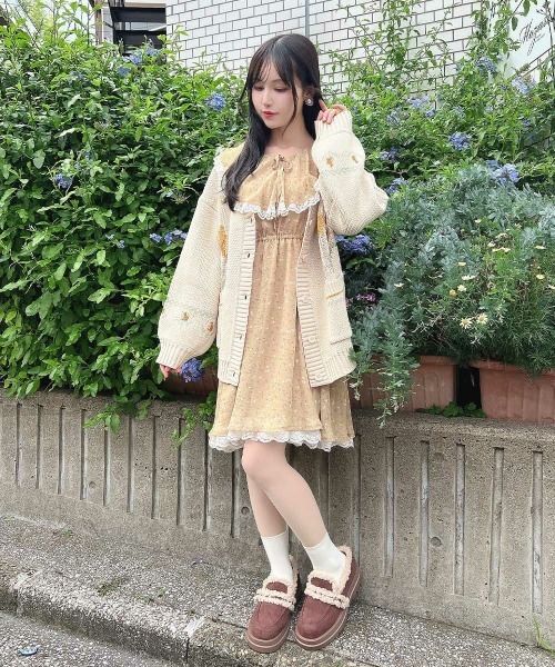 F i.n.t（フィント）の「ベルト使いフェイクムートンシューズ（モカシン/デッキシューズ・レディース・ブラウン/ベージュ・L/M/S）」の15枚目の写真