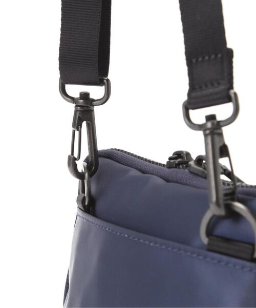 master-piece（マスターピース）の「master-piece（マスターピース）confi nylon ver. ショルダーバッグ No.02750-n（トートバッグ・メンズ・ネイビー・F）」の2枚目の写真