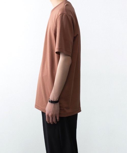 ATTACHMENT(アタッチメント)の「コットン ダブルフェイス スリムフィット S/S TEE / COTTON DOUBLE FACE SLIM FIT S/S TEE(Tシャツ/カットソー・メンズ・ダークグレー/ダークベージュ/ホワイト/ブラウン/ブラック・1/2/3/4)」の13枚目の写真