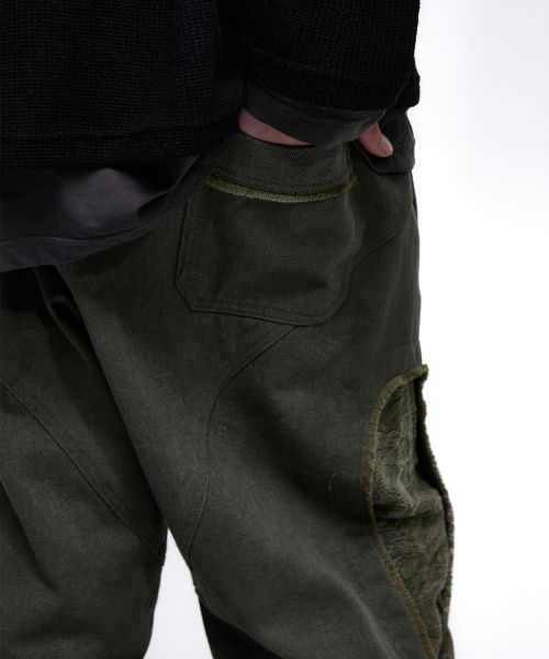 RSSC(アールエスエスシー)の「INCISION JACQUARD MIXED PANTS - KHAKI(その他パンツ・レディース・カーキ・1/2)」の10枚目の写真