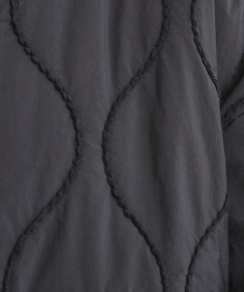 Cutie Blonde（キューティーブロンド）の「モールキルティング中綿ブルゾン（ブルゾン・レディース・オリーブ/ブラック・00）」の6枚目の写真