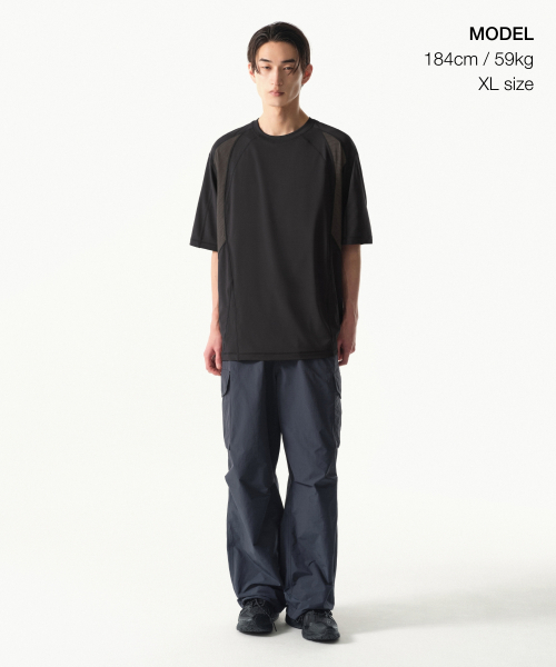 MUSINSA STANDARD（ムシンサスタンダード）の「[シティレジャー] ストラクチャードブロックTシャツ [ブラック]（Tシャツ/カットソー・メンズ・その他・SMALL/MEDIUM/LARGE/X-LARGE/XX-LARGE）」の8枚目の写真