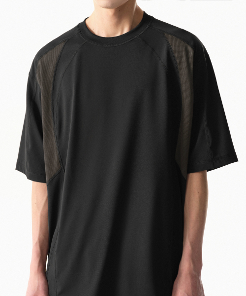 MUSINSA STANDARD（ムシンサスタンダード）の「[シティレジャー] ストラクチャードブロックTシャツ [ブラック]（Tシャツ/カットソー・メンズ・その他・SMALL/MEDIUM/LARGE/X-LARGE/XX-LARGE）」の4枚目の写真