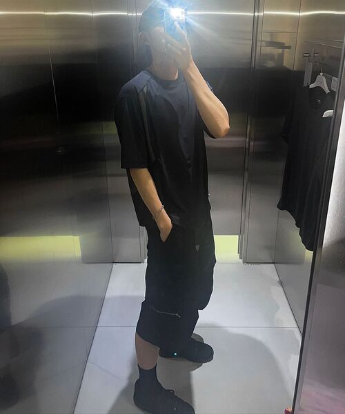 MUSINSA STANDARD（ムシンサスタンダード）の「[シティレジャー] ストラクチャードブロックTシャツ [ブラック]（Tシャツ/カットソー・メンズ・その他・SMALL/MEDIUM/LARGE/X-LARGE/XX-LARGE）」の3枚目の写真