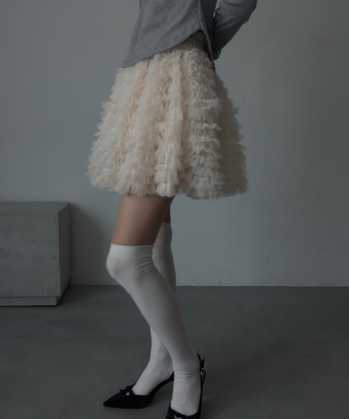 Nadana(ナダナ)の「チュールボリュームミニスカート(スカート・レディース・グレー/アイボリー・FREE)」の19枚目の写真