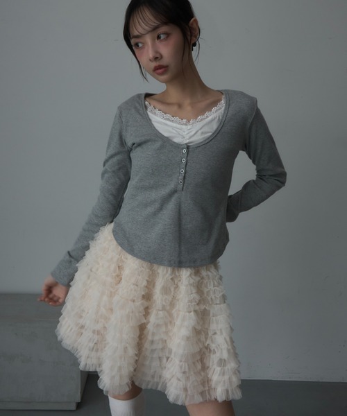 Nadana(ナダナ)の「チュールボリュームミニスカート(スカート・レディース・グレー/アイボリー・FREE)」の7枚目の写真