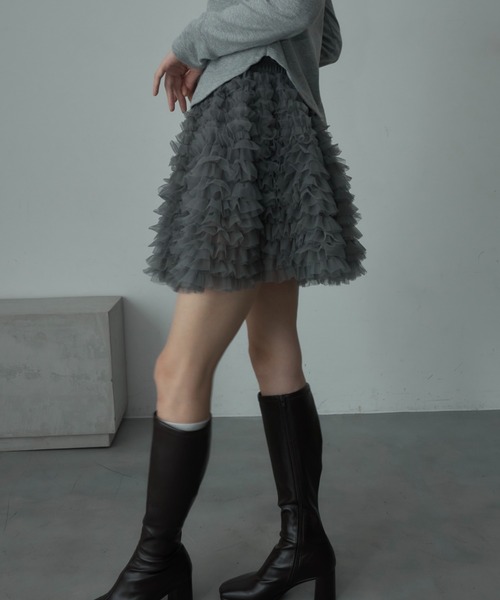 Nadana(ナダナ)の「チュールボリュームミニスカート(スカート・レディース・グレー/アイボリー・FREE)」の20枚目の写真