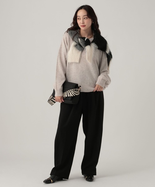 Elura（エルーラ）の「モヘアライクVネックプルオーバー/628845（ニット/セーター・レディース・グレー/ネイビー/ライトピンク・FREE）」の20枚目の写真