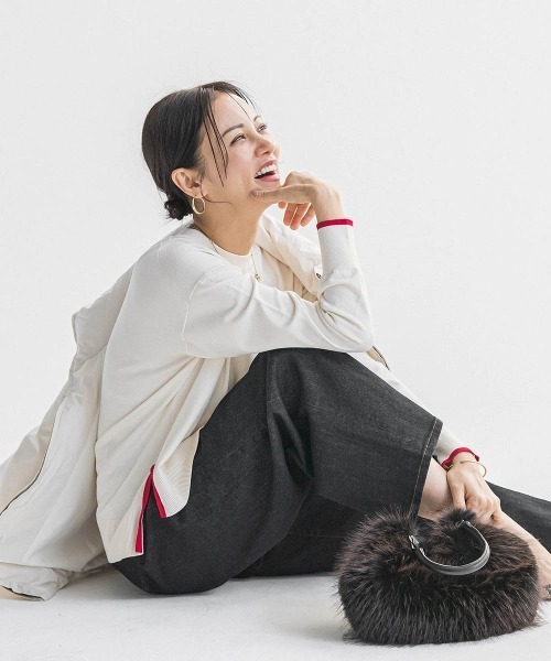 LAUTREAMONT（ロートレアモン）の「【WEB限定】カラー配色ニット≪洗える≫（ニット/セーター・レディース・ダークネイビー/グリーン系その他/ホワイト系その他/ピンク系その他・9号）」の2枚目の写真