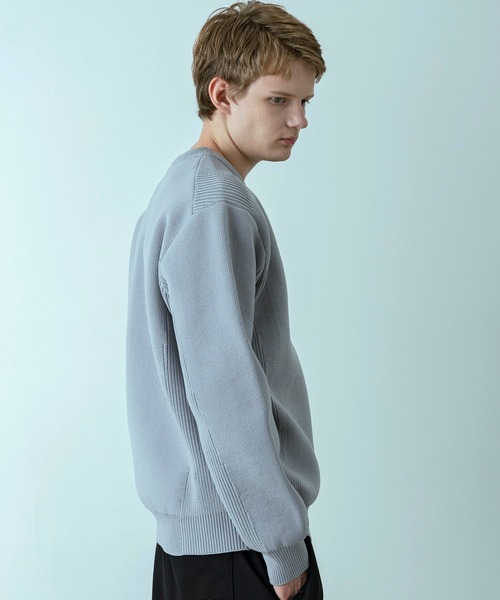 +phenix(プラスフェニックス)の「【WEB・直営店限定】+phenix(プラスフェニックス)HYBRID KNIT LONGSLEEVE PULLOVER ハイブリッド ニット ロングスリーブ プルオーバー(軽量/通気性)(ニット/セーター・メンズ・アイボリー/グレー/ブラック・XL/L/M/S)」の14枚目の写真