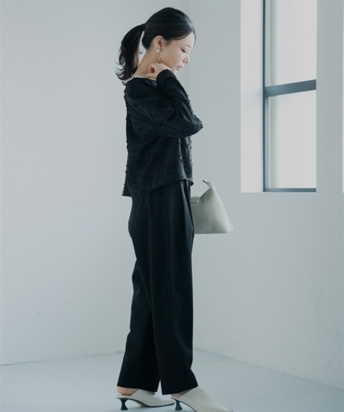 Petitjo（プッチージョ）の「小さいサイズ　ダブルタックテーパードパンツ　低身長さん・小柄女性（その他パンツ・レディース・ブラック/チャコールグレー・PL/PM/PS/PSS）」の4枚目の写真