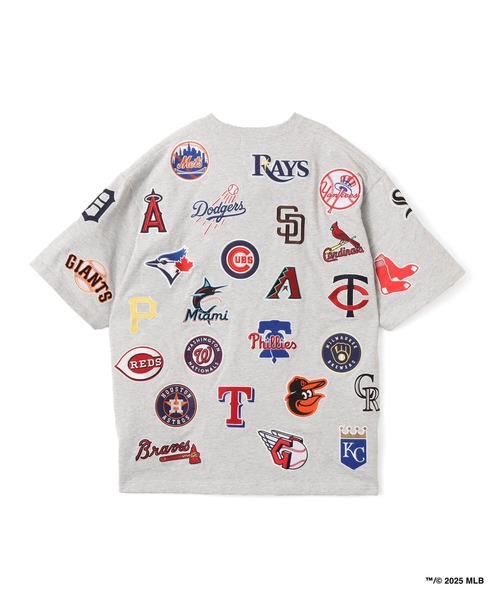 MLB(メジャーリーグベースボール)の「atmos x MLB All Teams Patch SS T-shirt / アトモス x MLB チーム パッチ Tシャツ【SP】(Tシャツ/カットソー・メンズ・ブラック/デザートカモ/グレー・XL/M/L/XXL)」の8枚目の写真