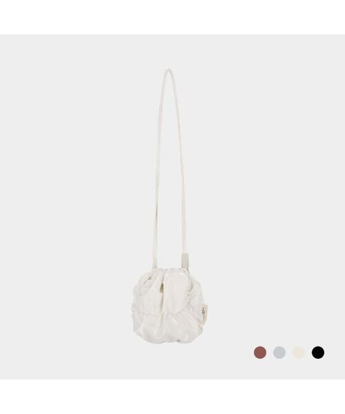 MARHEN.J(マルヘンジェイ)の「POPCORN BALL(メッセンジャーバッグ・レディース・ホワイト/ブラック/ピンクゴールド/シルバー・FREE)」の2枚目の写真