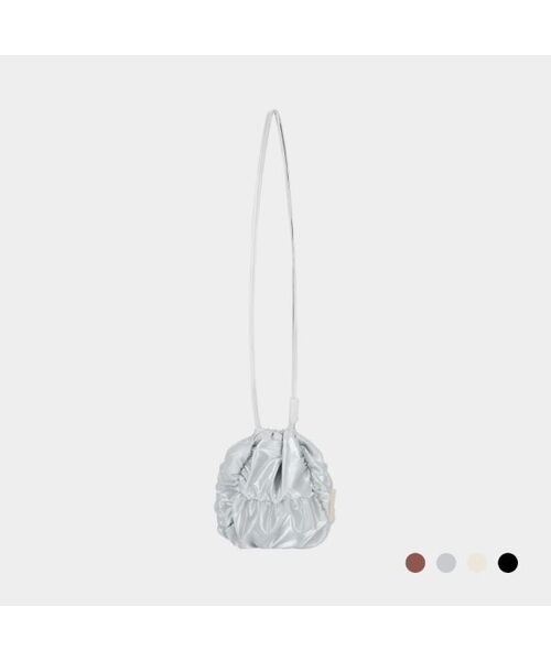 MARHEN.J(マルヘンジェイ)の「POPCORN BALL(メッセンジャーバッグ・レディース・ホワイト/ブラック/ピンクゴールド/シルバー・FREE)」の4枚目の写真