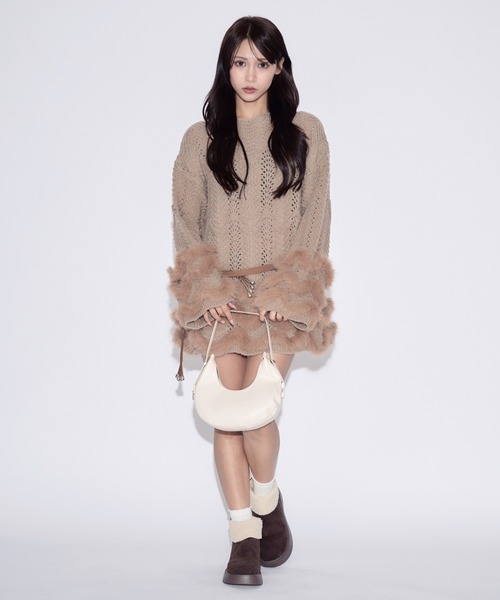 JilLA(ジルア)の「Tiered Fur Belt Mini Dress / ティアードファーベルトミニニットワンピース(ニット/セーター・レディース・ブラウン/ブラック・FREE)」の11枚目の写真