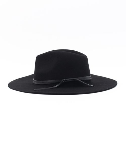 MOUSSY（マウジー）の「2WAY LEATHER BELT HAT（キャップ・レディース・ダークカーキ/グレー/キャメル/ブラック・FREE）」の5枚目の写真