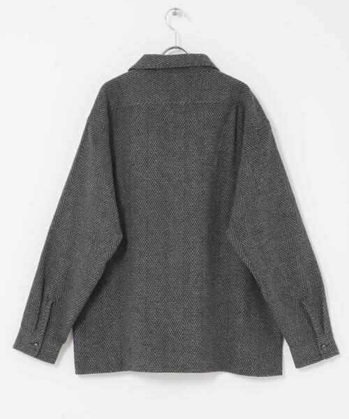 SENSE OF PLACE by URBAN RESEARCH（センスオブプレイスバイアーバンリサーチ）の「スライバーライクヘリンボーンシャツ（シャツ/ブラウス・メンズ・チャコールグレー/ブラウン・LARGE/MEDIUM）」の19枚目の写真