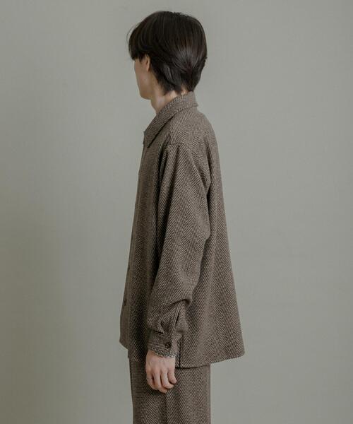 SENSE OF PLACE by URBAN RESEARCH（センスオブプレイスバイアーバンリサーチ）の「スライバーライクヘリンボーンシャツ（シャツ/ブラウス・メンズ・チャコールグレー/ブラウン・LARGE/MEDIUM）」の7枚目の写真