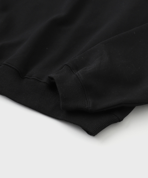 TIGHTBOOTH PRODUCTION（タイトブースプロダクション）の「TBPR / タイトブースプロダクション GRILLS CREW SWEAT（スウェット・メンズ・ブラック・MEDIUM）」の3枚目の写真