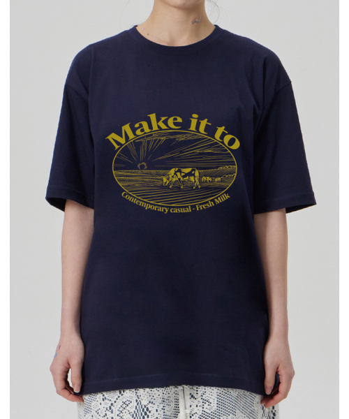 MAKEITTO（メイキット）の「[FRESH MILK] CREW NECK TEE_NAVY（Tシャツ/カットソー・メンズ・その他・MEDIUM/LARGE/X-LARGE/XX-LARGE）」の3枚目の写真