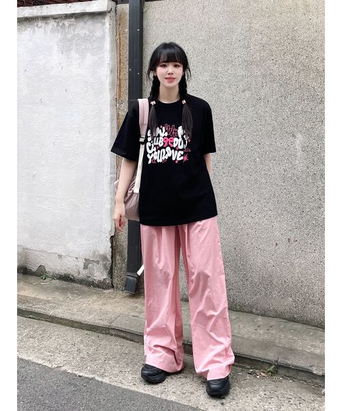 5OML（オーオーエムエル）の「[クロップオーバーサイズ2タイプ] WHAT DO YOU LOVE 半袖Tシャツ (ブラック)（Tシャツ/カットソー・レディース・ブラック・M/L）」の4枚目の写真