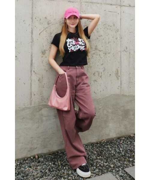 5OML（オーオーエムエル）の「[クロップオーバーサイズ2タイプ] WHAT DO YOU LOVE 半袖Tシャツ (ブラック)（Tシャツ/カットソー・レディース・ブラック・M/L）」の2枚目の写真