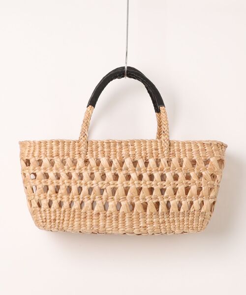 LILA&FLEUR(リラアンドフルール)の「Water Hyacints Bias Basket/ Wide(かごバッグ・レディース・ナチュラル・WIDE M)」の3枚目の写真