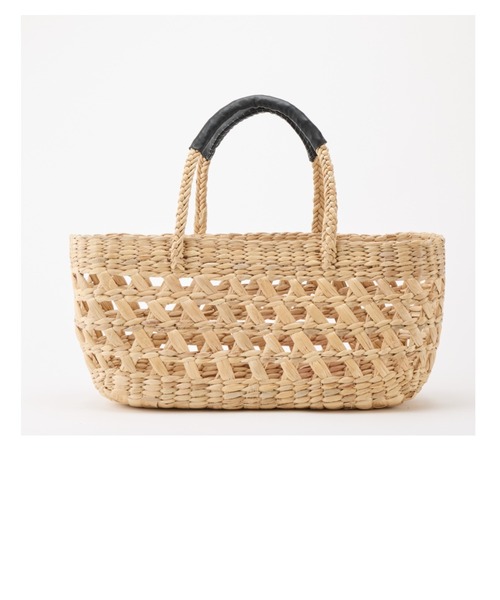 LILA&FLEUR(リラアンドフルール)の「Water Hyacints Bias Basket/ Wide(かごバッグ・レディース・ナチュラル・WIDE M)」の1枚目の写真
